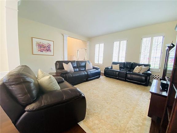 5th image of 4958 Ebensburg Dr