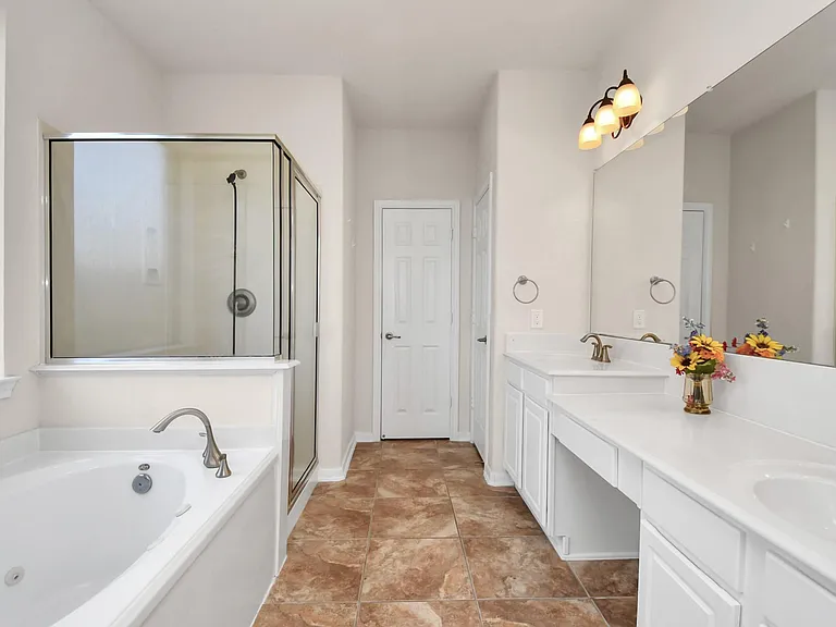 8627 Sweet Pasture Dr — Photo 19