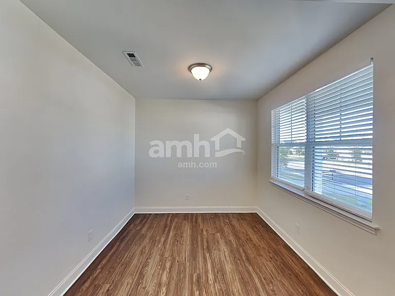 436 Charity Ln — Photo 8