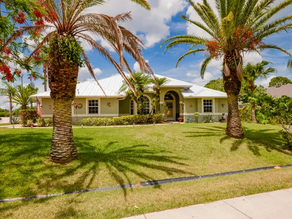 6902 NW Jorgensen Road, Port St Lucie, FL 34983
