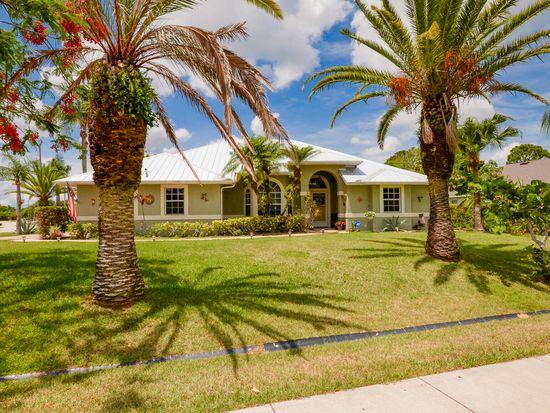 6902 NW Jorgensen Road, Port Saint Lucie, FL 34983