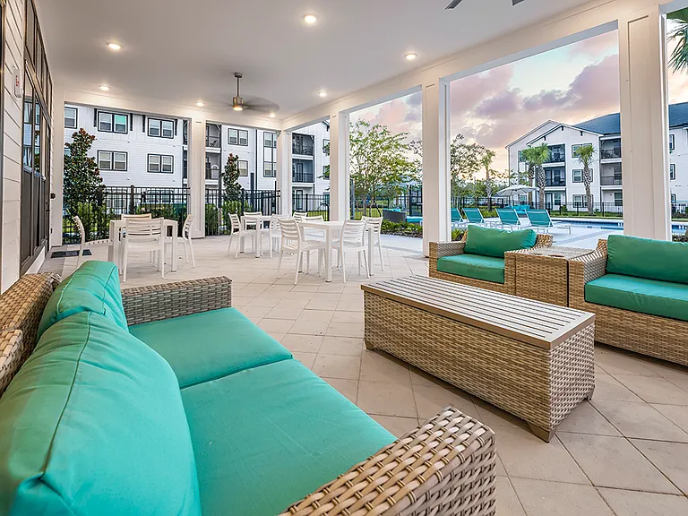 Residences at Markets West — Photo 14
