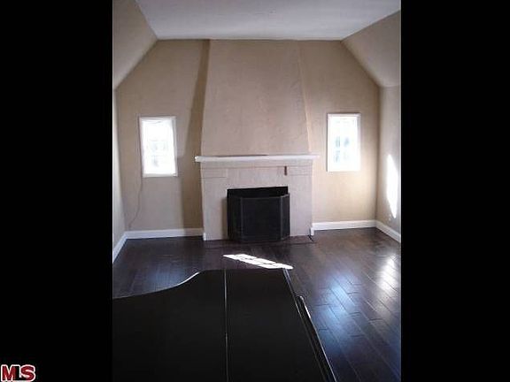 3rd image of 2888 Westshire Dr