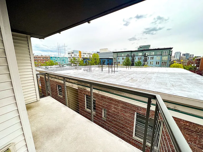 Harvard Vista — Photo 65