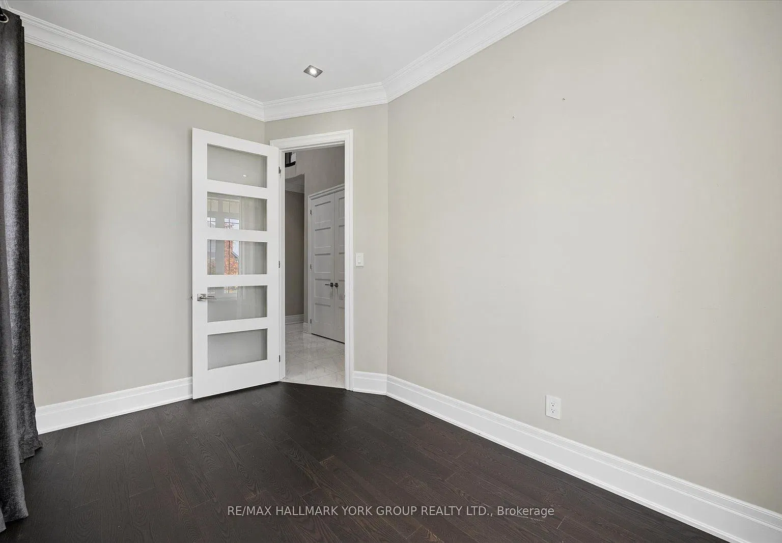 5 bed, $3,200 — Photo 4