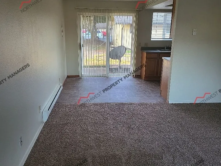 2227 Harrison Ave #136 — Photo 2