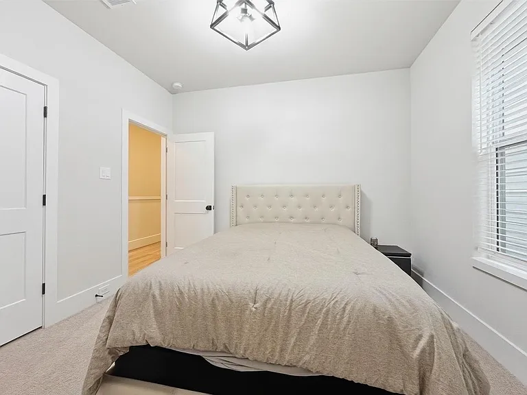 5632 Bertellis Ln — Photo 16