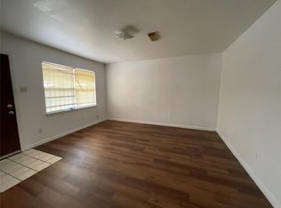 4823 Shreveport Blvd #B, Houston, TX 77028