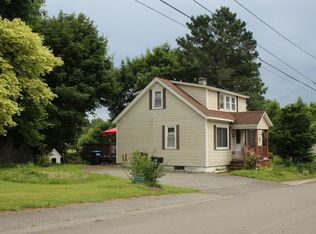 132 Front St, Old Town, ME 04468