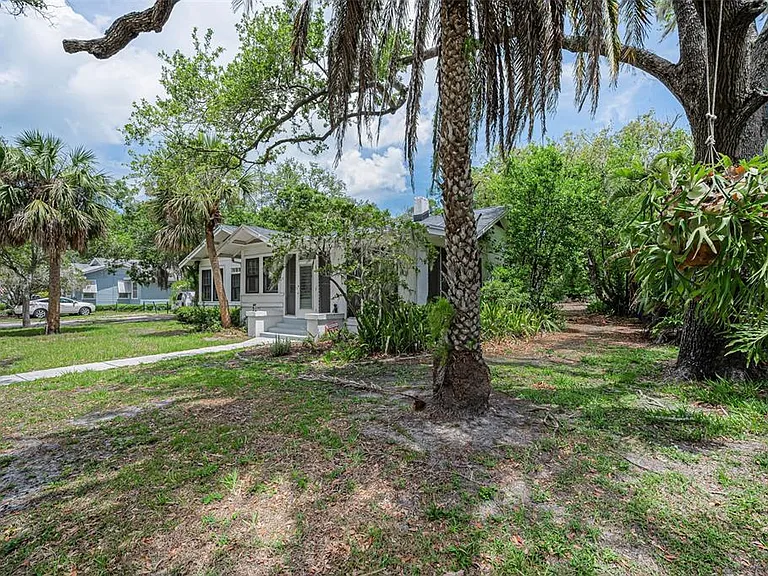 228 President St — Photo 4