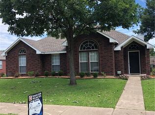 1003 Dandelion Dr, Mesquite, TX 75149