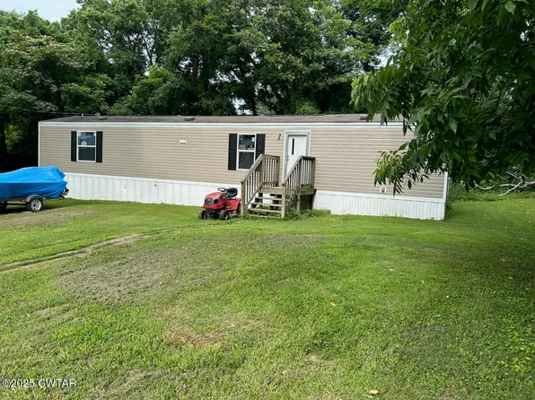 553 Peach Rd, Dyersburg, TN 38024