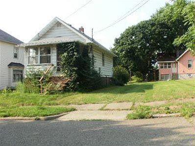 1st image of 222 Tremble Ave
