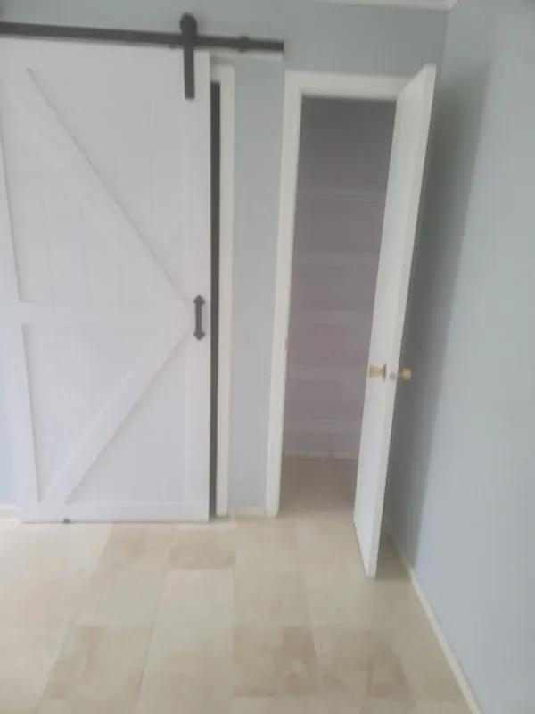 3 bed, 2.0 bath, 1207 sqft, $2,000 — Photo 2