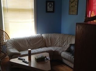 906 S Race St, Urbana, IL
