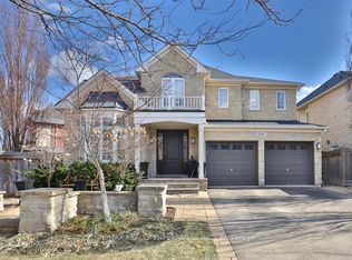 2121 Wildfel Way, Oakville, ON L6M 0E4