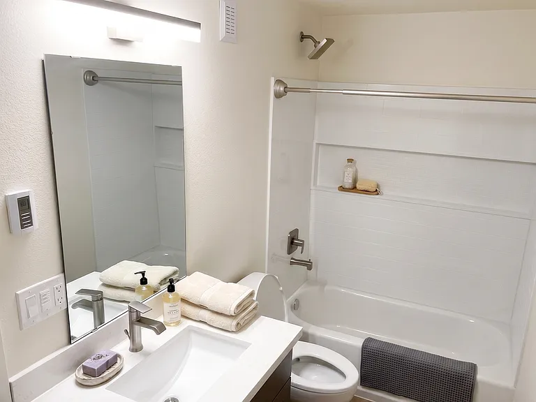 Minor Tower Apartments - Located in Eastlake — Photo 81