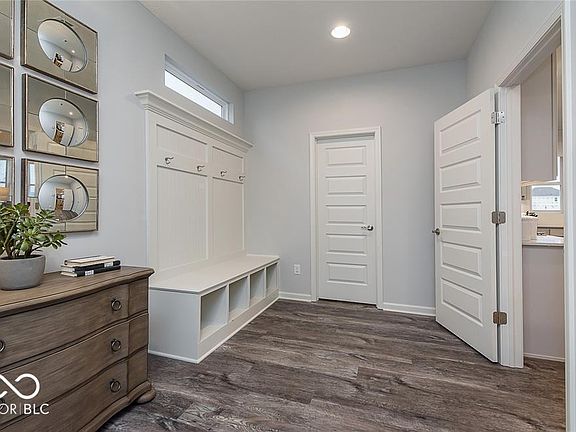 4th image of 5264 Portman Dr