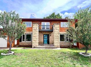 609 W 9th St, Newkirk, OK 74647