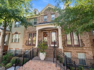 204 Alderwood Point, Sandy Springs, GA 30328