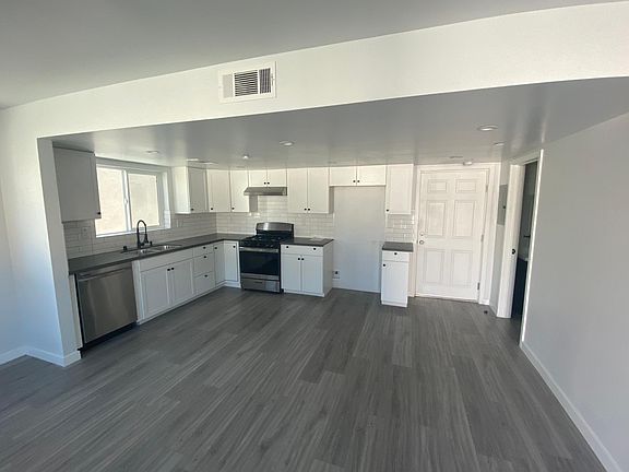5th image of 4323 E 58th St #B