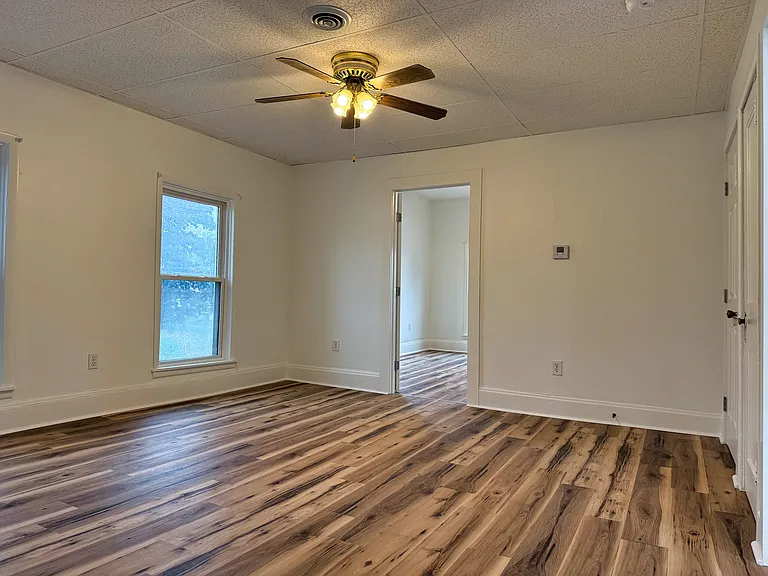 43 Hudson St #2 — Photo 10