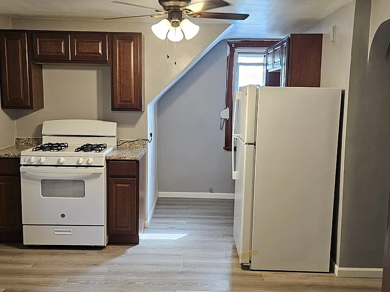 1537 Ellsworth St #2 — Photo 14