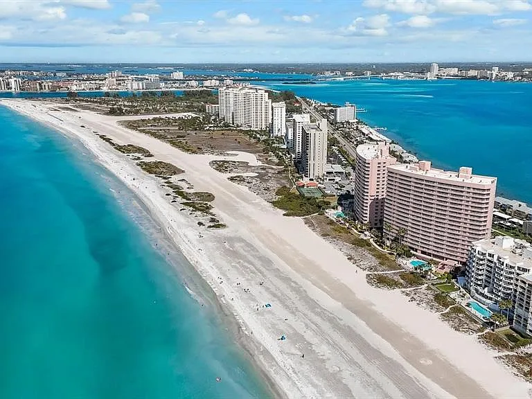 1350 Gulf Blvd #901 — Photo 30