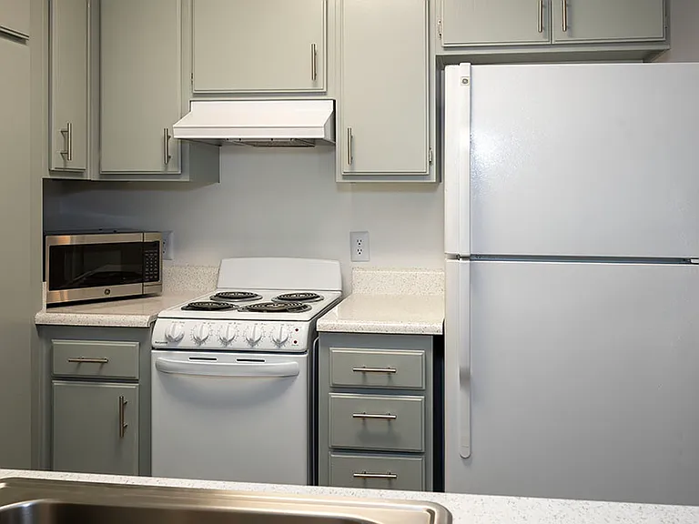 Hazelridge — Photo 3