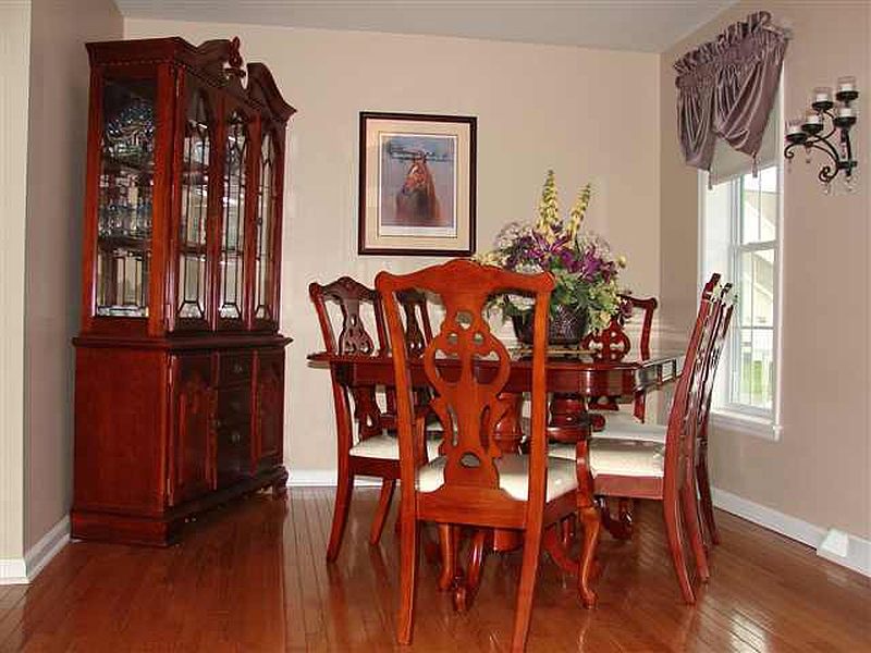 4th image of 10 BRAMBLEWOOD