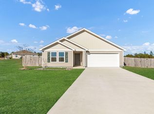 25 Brandons Ct, Defuniak Springs, FL 32433