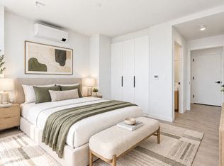 26-46 4th St #2A, Astoria, NY 11102