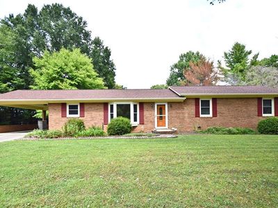 1022 Crestview Dr, Walnut Cove, NC, 27052