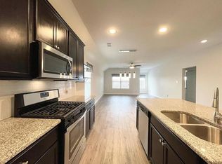 1384 Greenbelt Dr, Forney, TX 75126