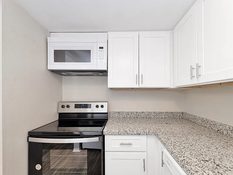 Serenity Townhomes — Photo 23