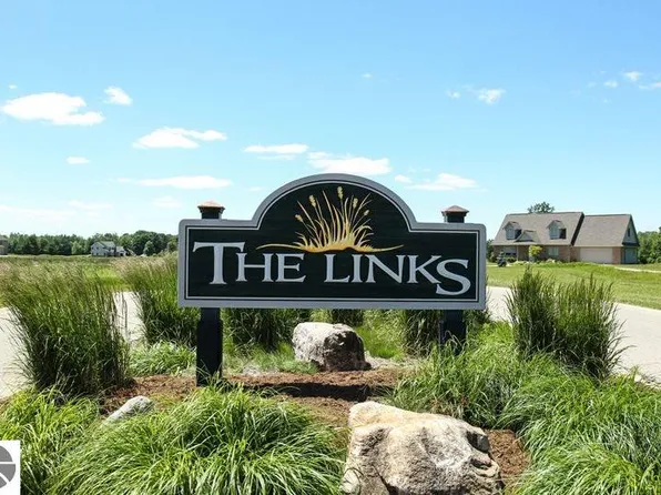S Leaton Rd #1, Mount Pleasant, MI 48858