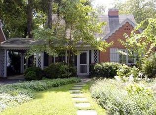 3218 1st Rd N, Arlington, VA 22201