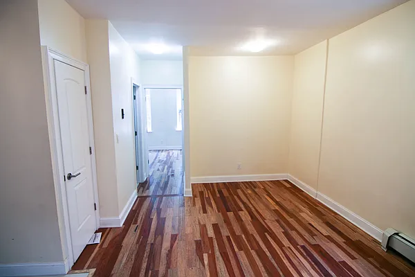 Rented by Target Realty Group | media 23