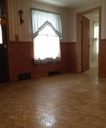 4th image of 1105 18th Ave