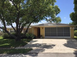 3348 Wilson Dr, Holiday, FL 34691