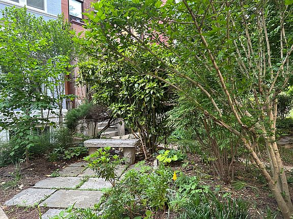 3rd image of 2017 Kalorama Rd NW APT 2