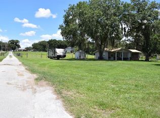 604 N Dover Rd, Dover, FL 33527