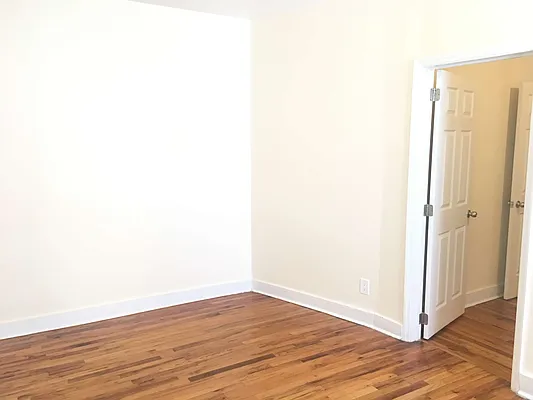 Rented by Lang Realty LLC | media 19