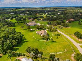 1719 Deer Park Cir, Sarasota, FL 34240