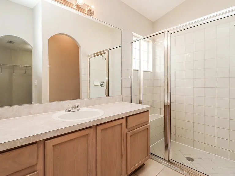 7612 Clovelly Park Pl — Photo 10