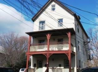 24 Rock St, Cold Spring, NY 10516