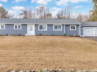 5 Brookside Cir, Wilbraham, MA 01095