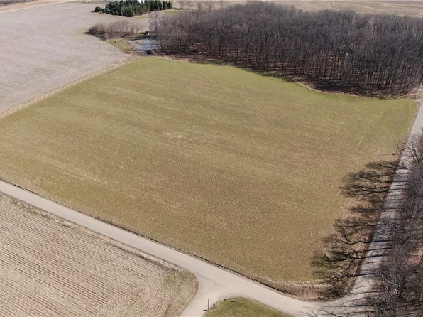 496 Township Rd #2402, Loudonville, OH 44842