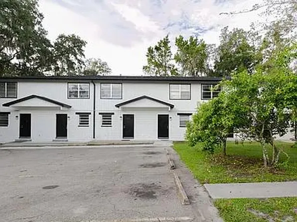 4251 SW 21st Pl APT E, Gainesville, FL 32607