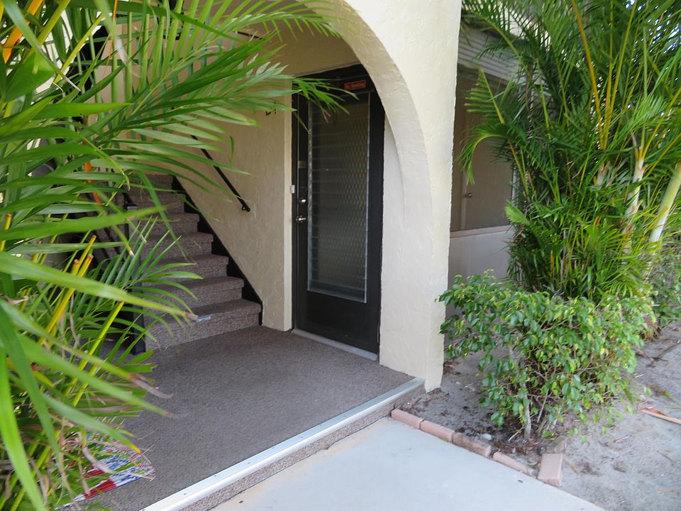 1st image of 313 Knotty Pine Cir APT D-1